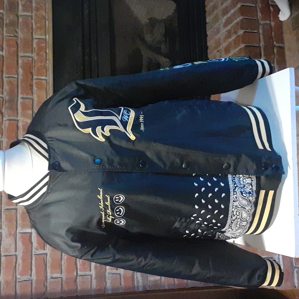 Rue21  Quilted Bomber Jacket
